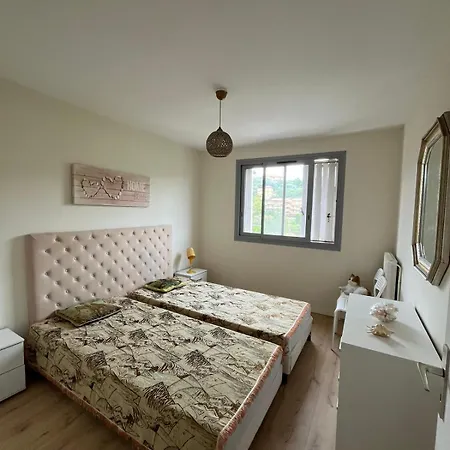 Grand 80m2 Parking Apartman